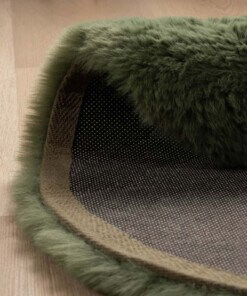 Dywan dziecięcy ze słoniem - Fluffy oliwkowy - close up, thumbnail