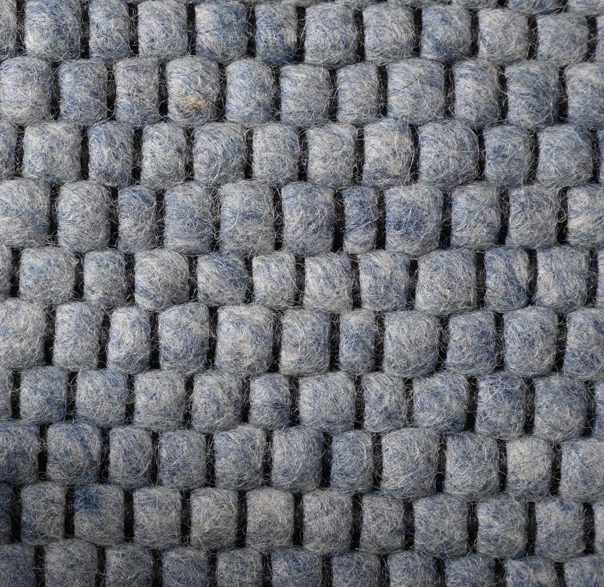 Dywan owalny wełniany - Lett stalowy niebieski - close up Dywan owalny wełniany - Lett stalowy niebieski - close up
