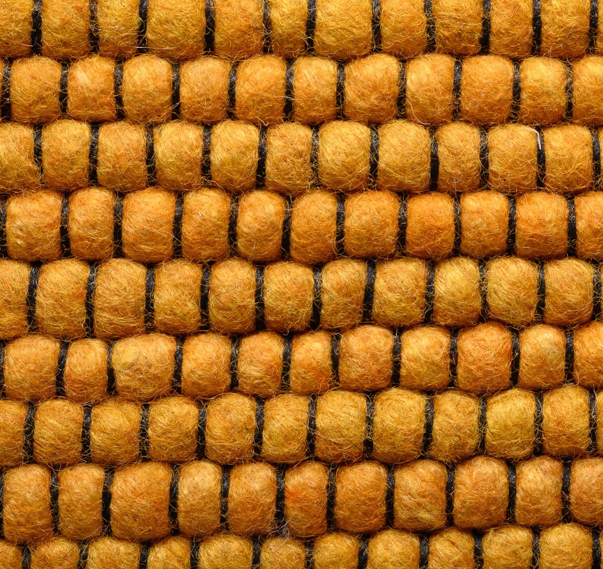 Dywan okrągły wełniany - Lett ochrowo żółty/szary - close up Dywan okrągły wełniany - Lett ochrowo żółty/szary - close up