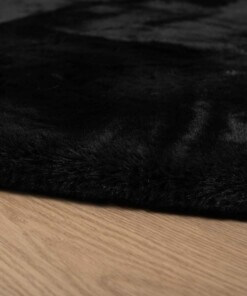 Dywan okrągły z długim włosiem - Comfy plus czarny - close up, thumbnail Dywan okrągły z długim włosiem - Comfy plus czarny - close up, thumbnail