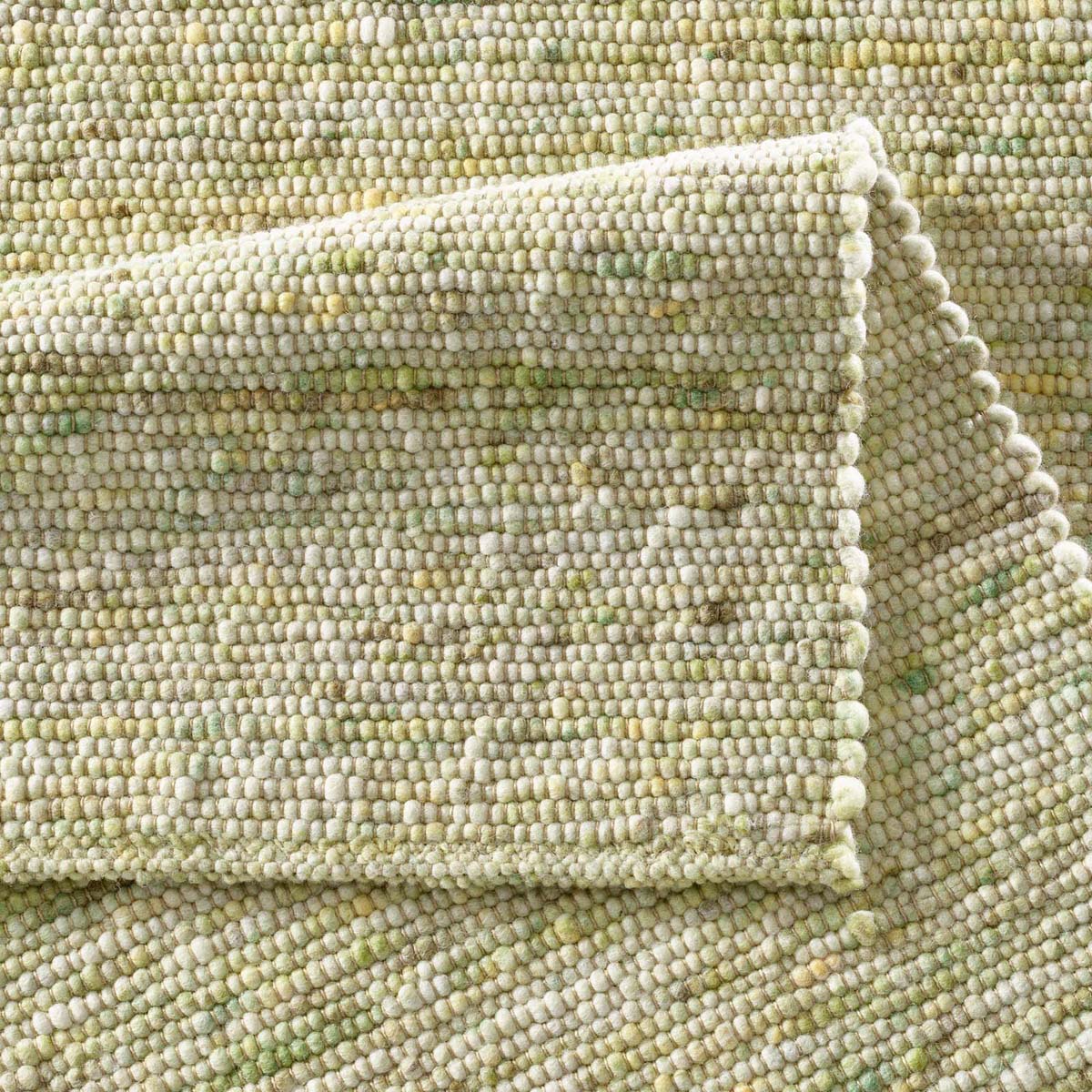 Dywan wełniany - Lundr zielony - close up vouw Dywan wełniany - Lundr zielony - close up vouw
