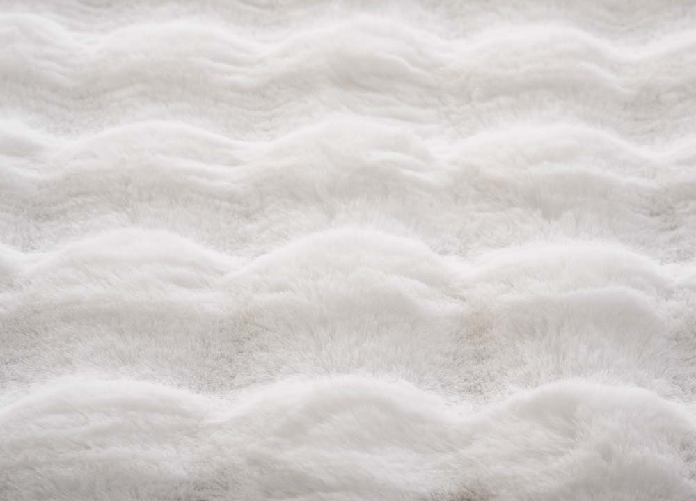 Dywan puszysty - Cloud biały - close up Dywan puszysty - Cloud biały - close up