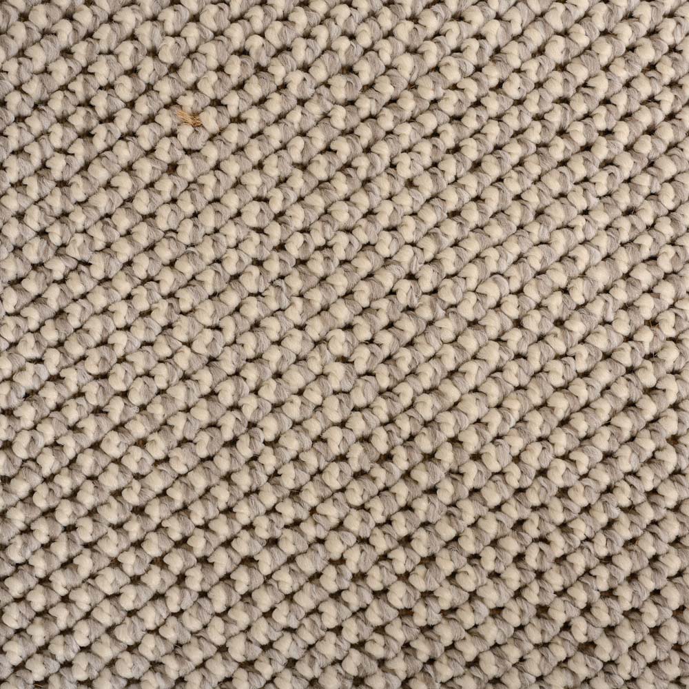 Dywan z krótkim włosiem - Loom srebrny - close up Dywan z krótkim włosiem - Loom srebrny - close up