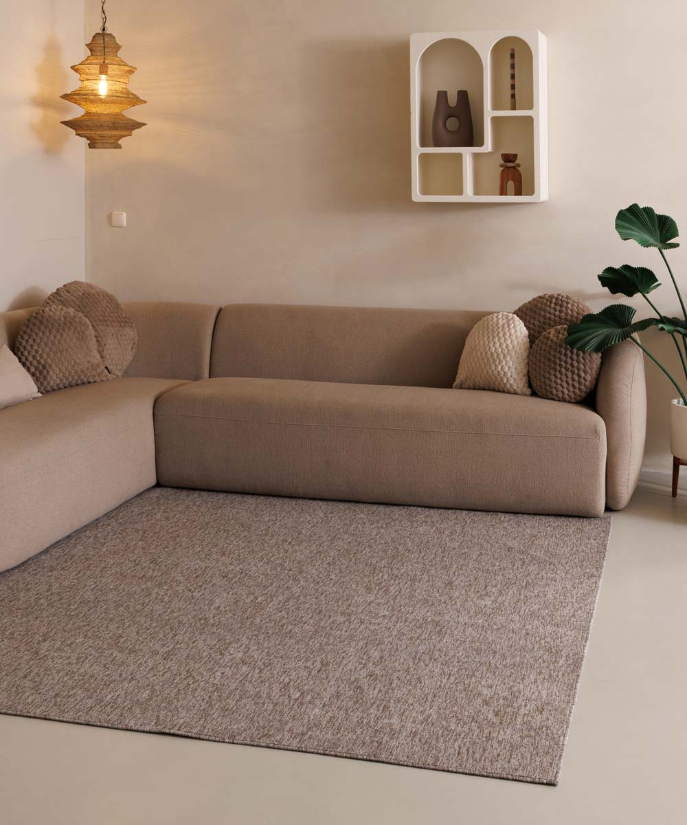 Dywan kwadratowy z krótkim włosiem - Lush taupe Dywan kwadratowy z krótkim włosiem - Lush taupe