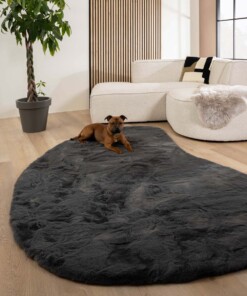Dywan puszysty o organicznym kształcie - Comfy Plus ciemnoszary - sfeer Dywan puszysty o organicznym kształcie - Comfy Plus ciemnoszary - sfeer