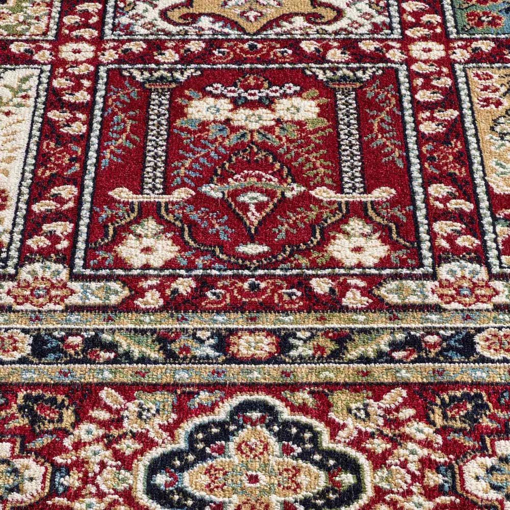 Chodnik orientalny - Regal Silas czerwony - close up Chodnik orientalny - Regal Silas czerwony - close up