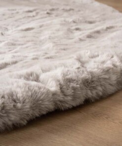 Dywan puszysty okrągły - Comfy Deluxe jasnoszary - close up, thumbnail