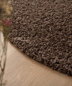 Dywan okrągły z długim włosiem - Shaggy Trend taupe - close up, thumbnail Dywan okrągły z długim włosiem - Shaggy Trend taupe - close up, thumbnail