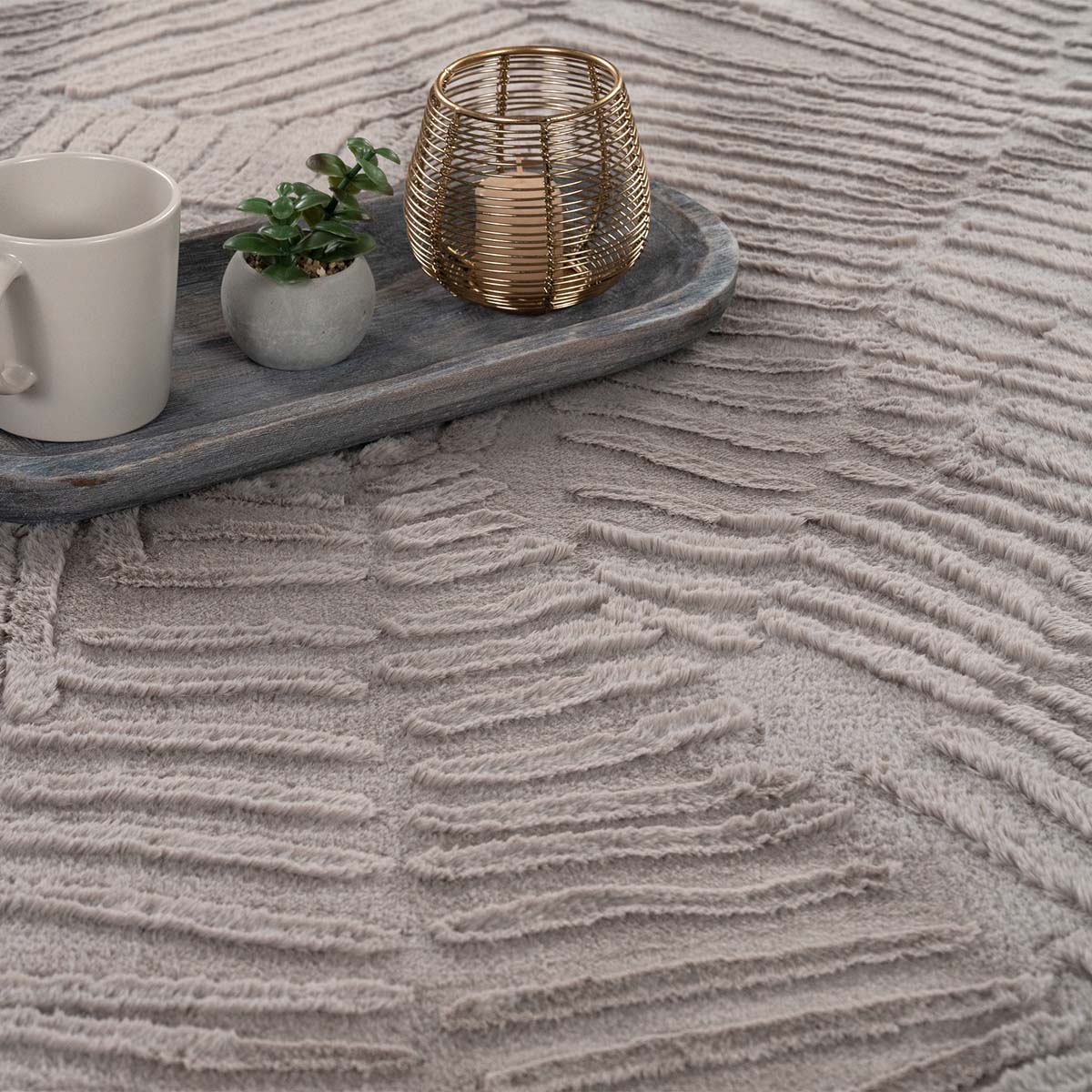 Dywan miękki - Emily Striped taupe - close up Dywan miękki - Emily Striped taupe - close up