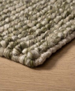 Dywan wełniany - Fjell oliwkowy - close up