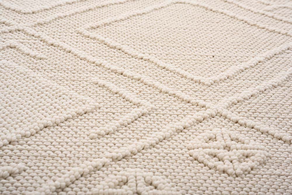 Dywan japandi - Knit Tribe biały - close up Dywan japandi - Knit Tribe biały - close up