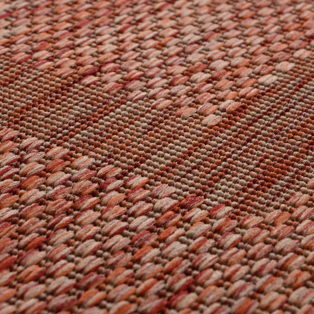 Dywan zewnętrzny - Sunset czerwony - close up Dywan zewnętrzny - Sunset czerwony - close up