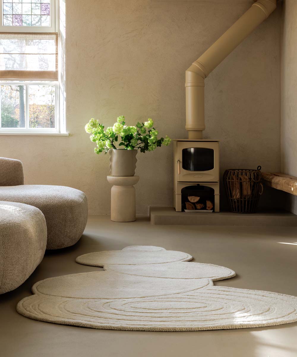 Dywan designerski o organicznym kształcie - Balans Stone kość słoniowa - sfeer Dywan designerski o organicznym kształcie - Balans Stone kość słoniowa - sfeer