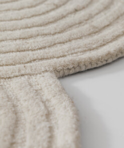 Dywan designerski o organicznym kształcie - Balans kość słoniowa - close up, thumbnail Dywan designerski o organicznym kształcie - Balans kość słoniowa - close up, thumbnail