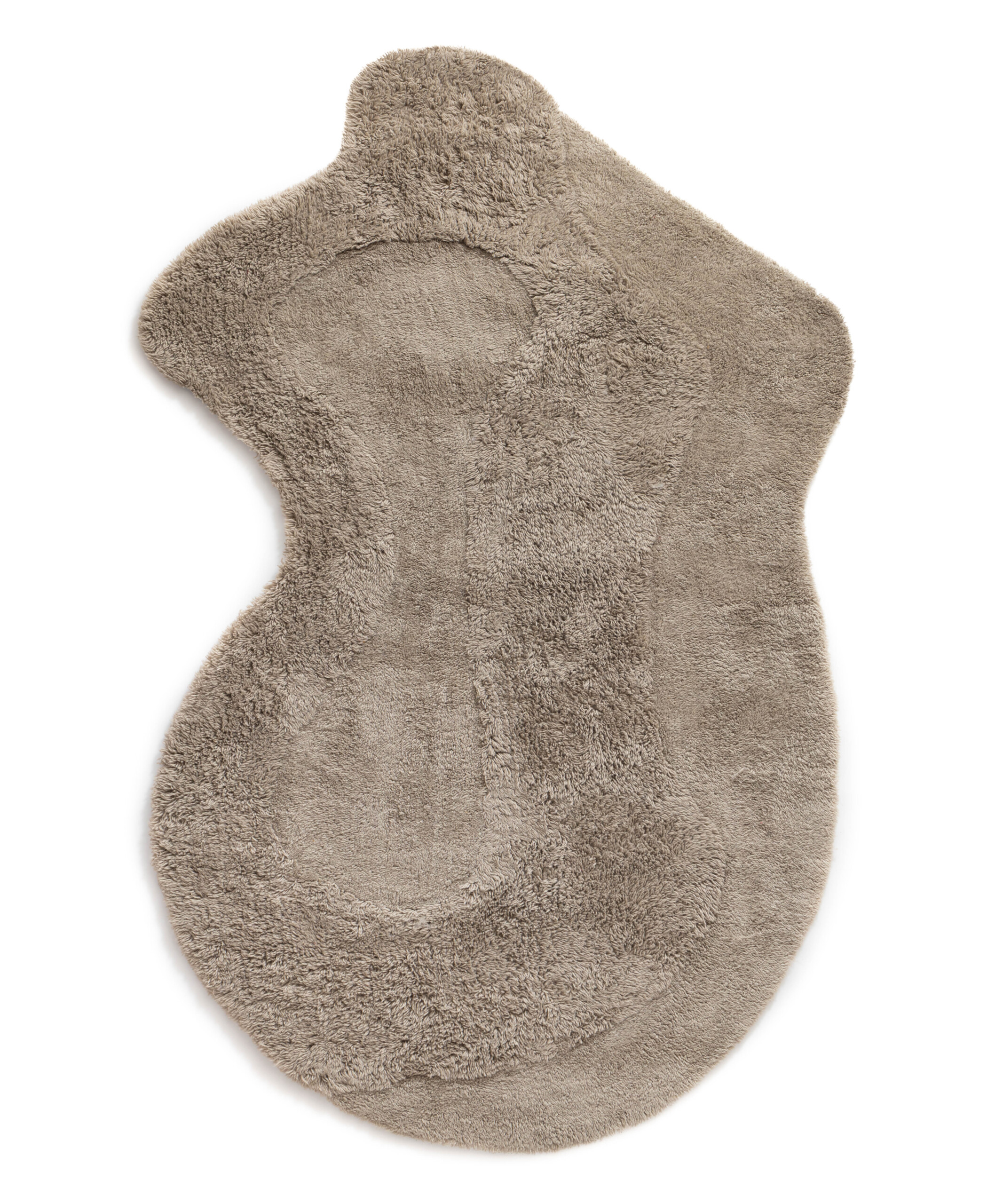 Dywan o organicznym kształcie - Tjørne Mose taupe - overzicht Dywan o organicznym kształcie - Tjørne Mose taupe - overzicht