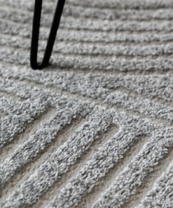 Dywan okrągły skandynawski - Contour Bend szary - close up, thumbnail Dywan okrągły skandynawski - Contour Bend szary - close up, thumbnail