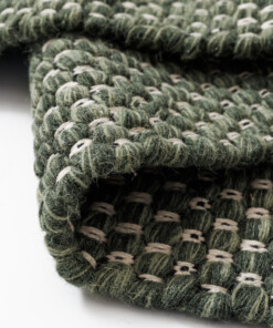 Dywan wełniany - Huldra zielony - close up, thumbnail Dywan wełniany - Huldra zielony - close up, thumbnail