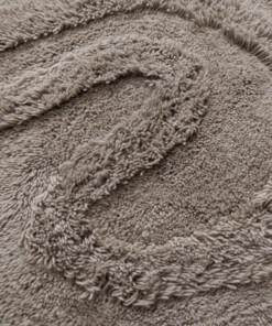 Dywan designerski - Tjørne Bris taupe - close up, thumbnail
